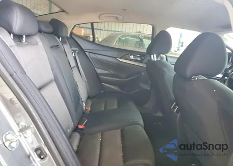 2017 Nissan Maxima 3.5S из США, поврежденный, VIN 1N4AA6AP2HC418317